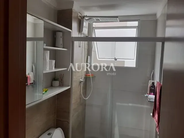 Apartamento 2 quartos e 1 banheiro, à venda, no bairro Ouro Verde em Londrina