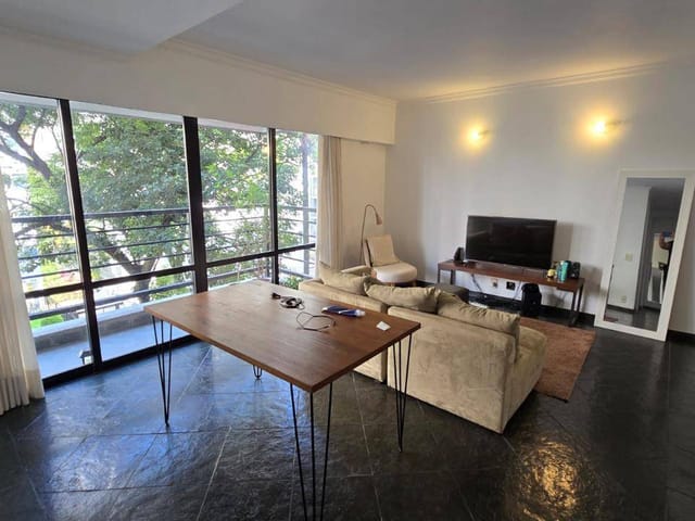 Apartamento com 90m² 3 quartos e 1 banheiro, à venda, no bairro Vila Olímpia em São Paulo