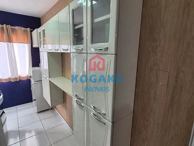 Apartamento 2 quartos e 1 banheiro, à venda, no bairro Parque Industrial em São José dos Campos