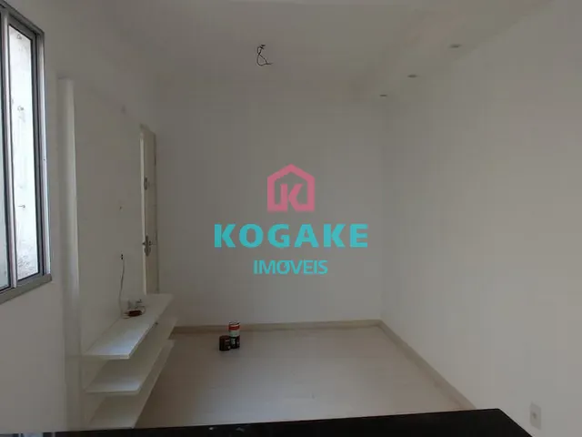 Apartamento com 46m² 2 quartos e 1 banheiro, à venda, no bairro Parque Senhor do Bonfim em Taubaté
