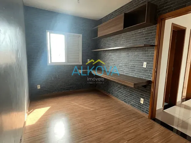 Apartamento 2 quartos e 1 banheiro, à venda, no bairro Jardim Oriente em São José dos Campos