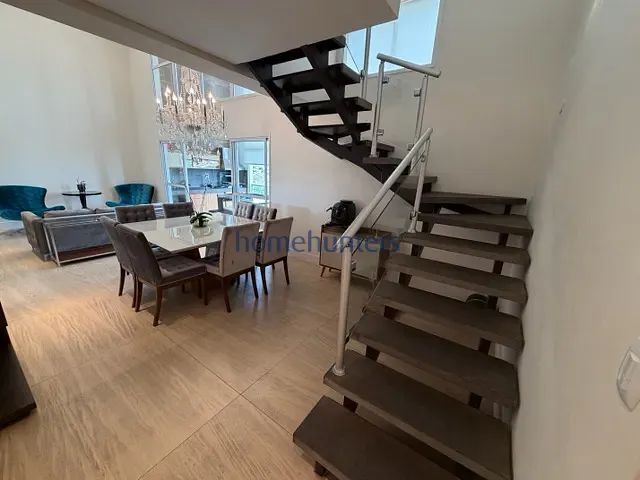 Cobertura / Penthouse com 208m² 5 quartos e 6 banheiros, à venda, no bairro Vila Brandina em Campinas
