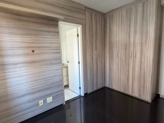 Apartamento 2 quartos e 2 banheiros, à venda, no bairro Umuarama em Osasco