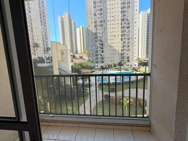 Apartamento 2 quartos e 2 banheiros, à venda, no bairro Umuarama em Osasco