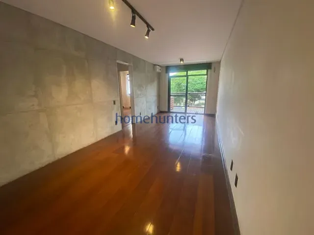 Apartamento com 86m² 2 quartos e 1 banheiro, à venda, no bairro Vila Itapura em Campinas
