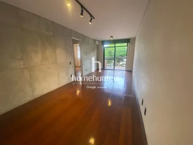 Apartamento com 86m² 2 quartos e 1 banheiro, à venda, no bairro Vila Itapura em Campinas