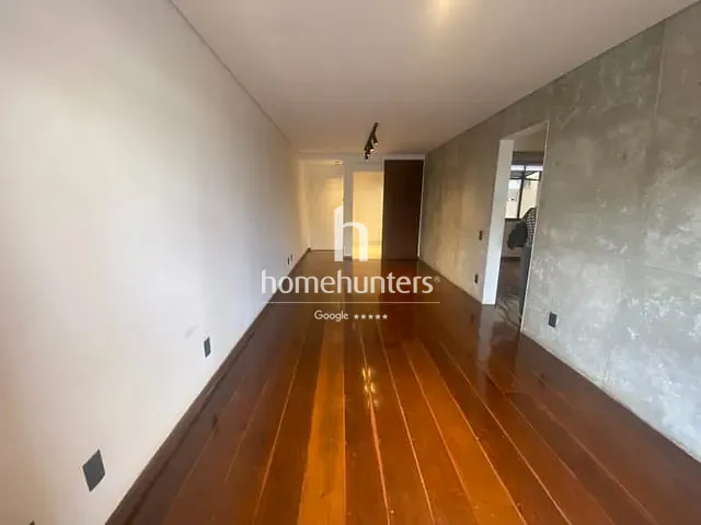 Apartamento com 86m² 2 quartos e 1 banheiro, à venda, no bairro Vila Itapura em Campinas