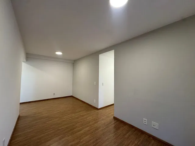 Apartamento com 77m² 3 quartos e 3 banheiros, à venda ou para alugar, no bairro Jardim Tupanci em Barueri