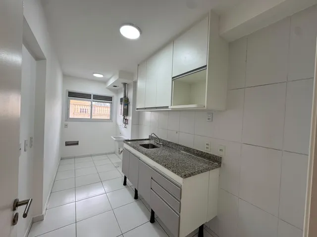 Apartamento com 77m² 3 quartos e 3 banheiros, à venda ou para alugar, no bairro Jardim Tupanci em Barueri