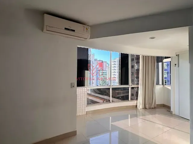 Apartamento com 40m² 1 quarto e 1 banheiro, para alugar, no bairro Praia do Canto em Vitória