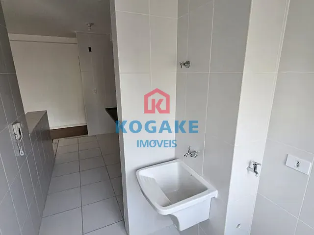Apartamento 2 quartos e 1 banheiro, à venda, no bairro Palmeiras de São José em São José dos Campos