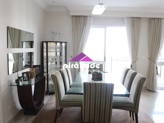 Apartamento com 220m² 4 quartos e 5 banheiros, à venda, no bairro Jardim Aquárius em São José dos Campos