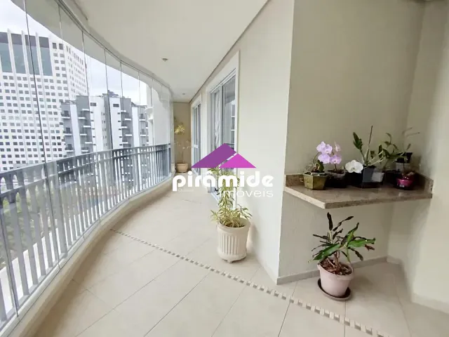 Apartamento com 220m² 4 quartos e 6 banheiros, à venda, no bairro Jardim Aquárius em São José dos Campos