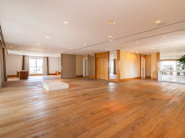 Apartamento com 390m² 3 quartos e 5 banheiros, à venda, no bairro Itaim Bibi em São Paulo