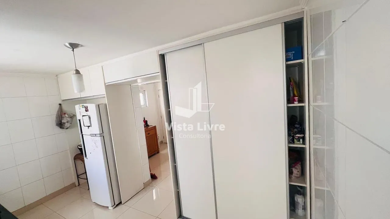 Apartamento, 3 quartos, 216 m² - Foto 14