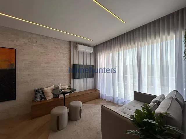 Apartamento 1 quarto e 1 banheiro, para alugar, no bairro Cambuí em Campinas