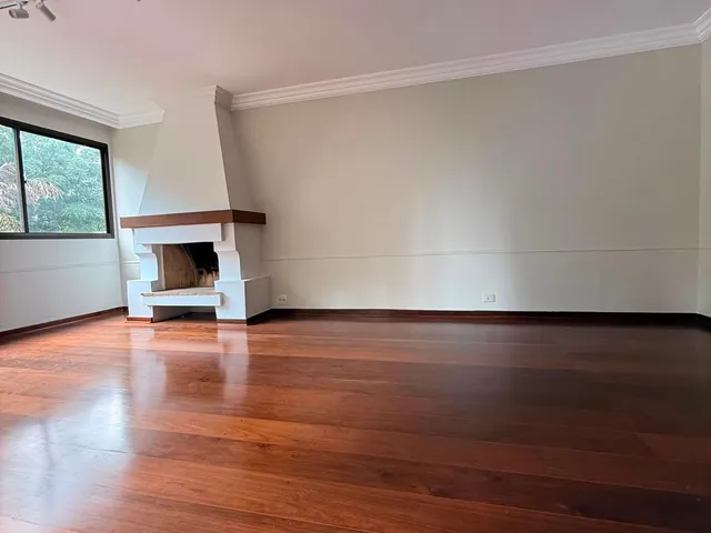 Apartamento com 217m² 4 quartos e 5 banheiros, à venda, no bairro Vila Andrade em São Paulo