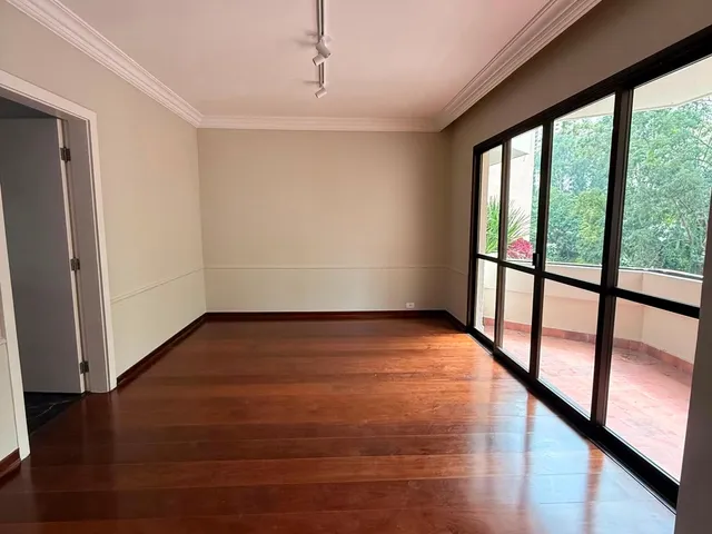 Apartamento com 217m² 4 quartos e 5 banheiros, à venda, no bairro Vila Andrade em São Paulo
