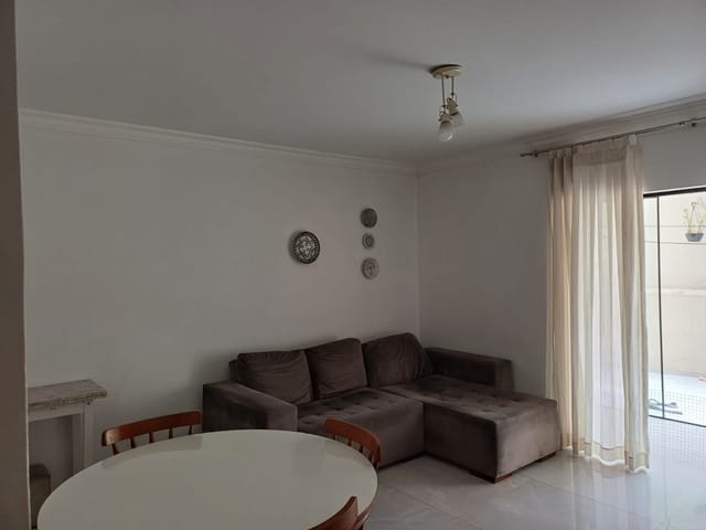 Apartamento com 212m² 2 quartos e 2 banheiros, à venda, no bairro Meia Praia em Itapema