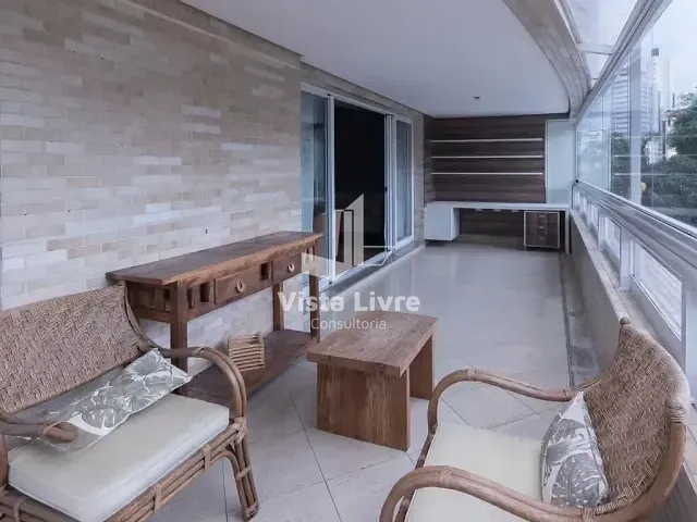 Apartamento com 170m² 4 quartos e 3 banheiros, à venda, no bairro Pacaembu em São Paulo