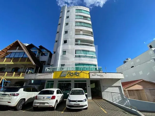 Apartamento 3 quartos e 1 banheiro, para alugar, no bairro Centro em Chapecó