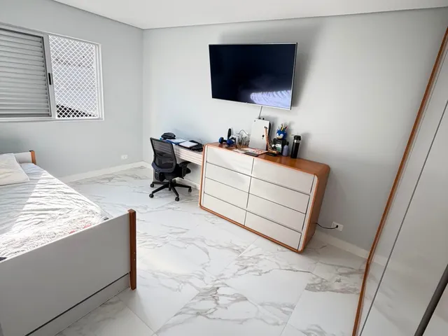 Apartamento 2 quartos e 2 banheiros, à venda, no bairro Vila Osasco em Osasco