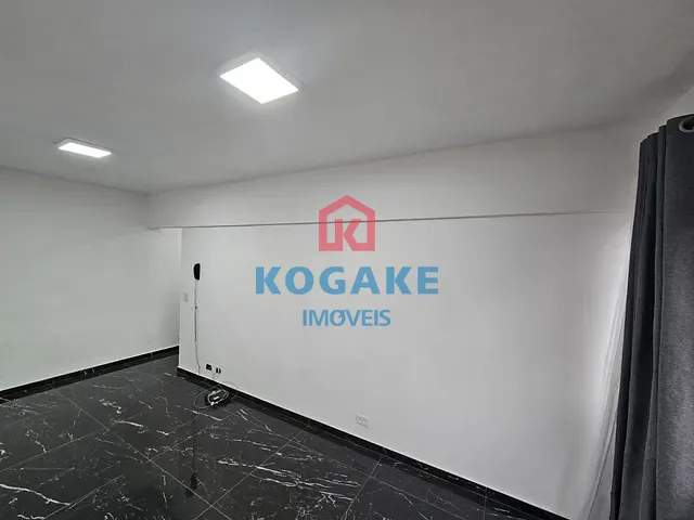 Apartamento 3 quartos e 2 banheiros, à venda, no bairro Vila Sanches em São José dos Campos