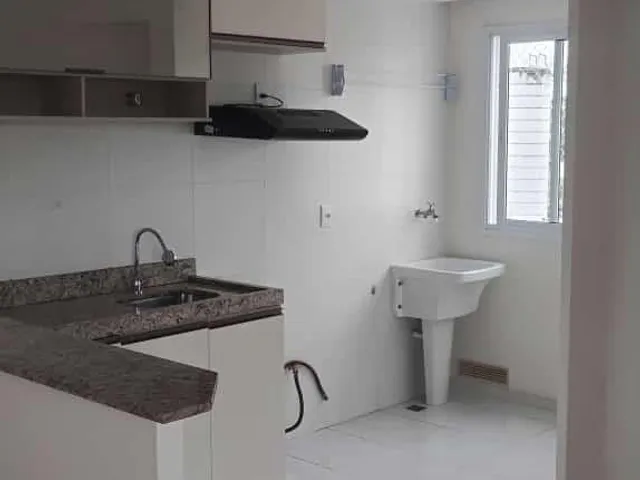 Apartamento 2 quartos e 1 banheiro, à venda, no bairro Taboleiro Verde em Cotia
