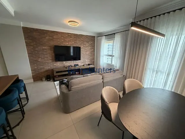 Apartamento 3 quartos e 2 banheiros, para alugar, no bairro Vila Brandina em Campinas