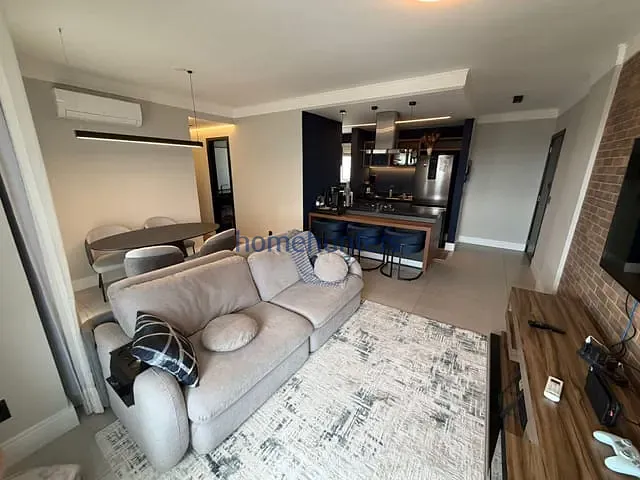Apartamento 3 quartos e 2 banheiros, para alugar, no bairro Vila Brandina em Campinas
