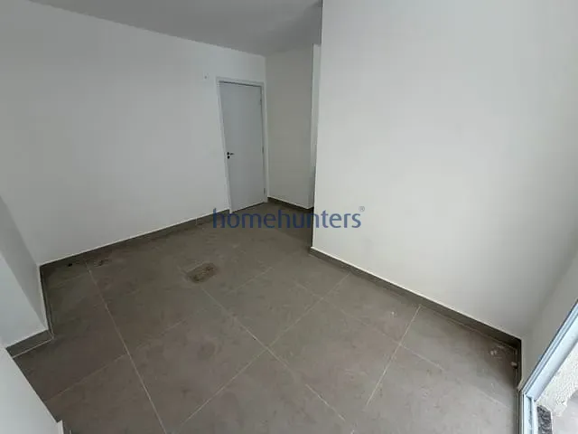 Apartamento 2 quartos e 1 banheiro, para alugar, no bairro Jardim das Paineiras em Campinas