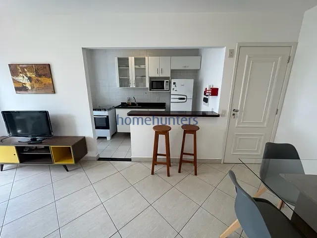 Apartamento 1 quarto e 1 banheiro, para alugar, no bairro Cambuí em Campinas