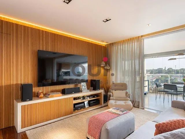 Apartamento 2 quartos e 2 banheiros, à venda, no bairro Campo Belo em São Paulo