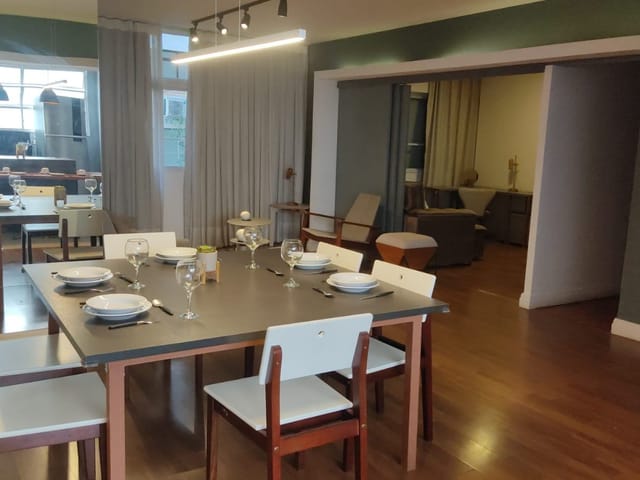 Apartamento com 137m² 2 quartos e 2 banheiros, para alugar, no bairro Jardim Paulista em São Paulo