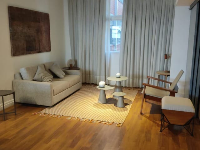 Apartamento com 137m² 2 quartos e 2 banheiros, para alugar, no bairro Jardim Paulista em São Paulo