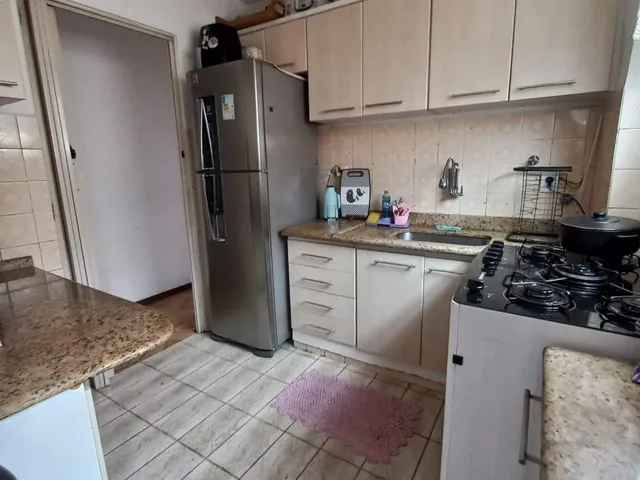 Apartamento 2 quartos e 1 banheiro, à venda, no bairro Parque Pinheiros em Taboão da Serra