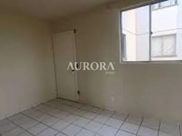 Apartamento 2 quartos e 1 banheiro, à venda, no bairro Nova Olinda em Londrina