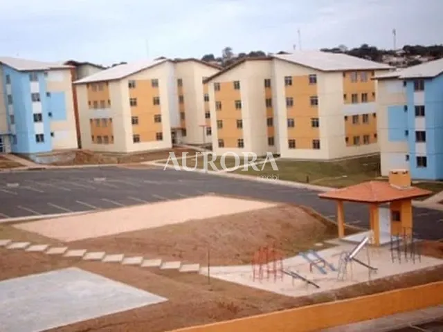Apartamento 2 quartos e 1 banheiro, à venda, no bairro Nova Olinda em Londrina
