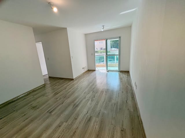 Apartamento com 82m² 3 quartos e 2 banheiros, à venda, no bairro Vila Romana em São Paulo