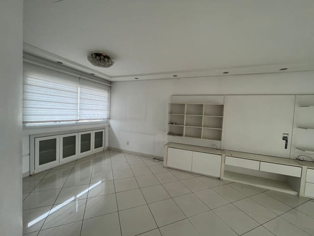 Apartamento com 165m² 3 quartos e 5 banheiros, à venda, no bairro Aclimação em São Paulo