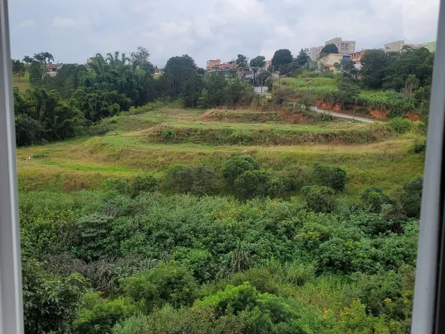 Apartamento 2 quartos e 1 banheiro, à venda, no bairro Jardim Arco-Íris em Cotia