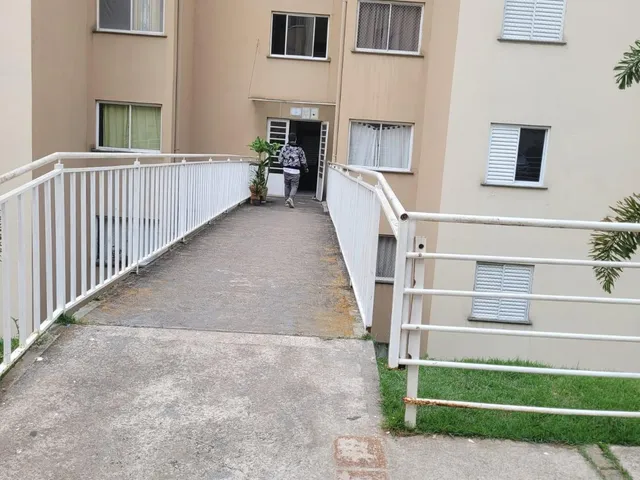 Apartamento 2 quartos e 1 banheiro, à venda, no bairro Jardim Arco-Íris em Cotia