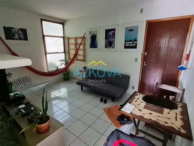Apartamento 2 quartos e 1 banheiro, à venda, no bairro Jardim São Vicente em São José dos Campos