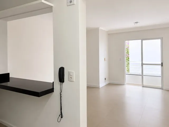 Apartamento 2 quartos e 1 banheiro, à venda, no bairro Parque Rincão em Cotia