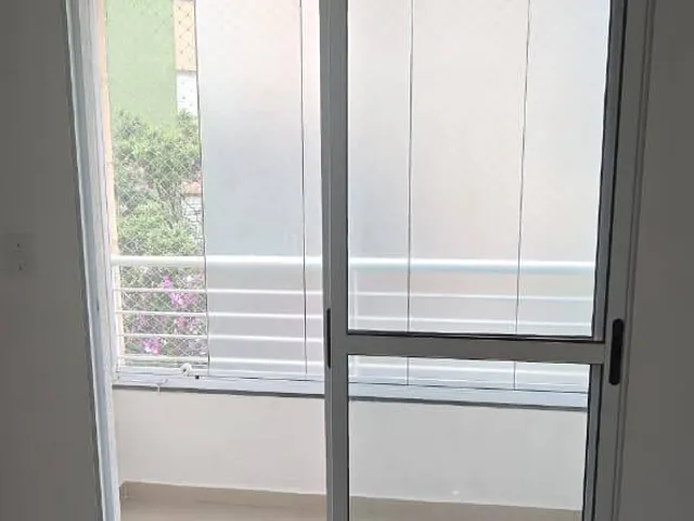Apartamento 2 quartos e 1 banheiro, à venda, no bairro Parque Rincão em Cotia