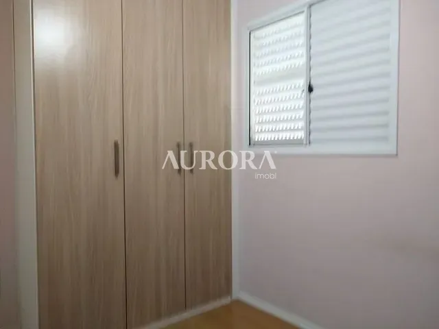 Apartamento com 65m² 2 quartos e 1 banheiro, à venda, no bairro Ouro Verde em Londrina