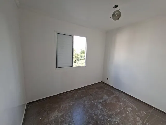 Apartamento 2 quartos e 1 banheiro, à venda, no bairro Jardim Ísis em Cotia