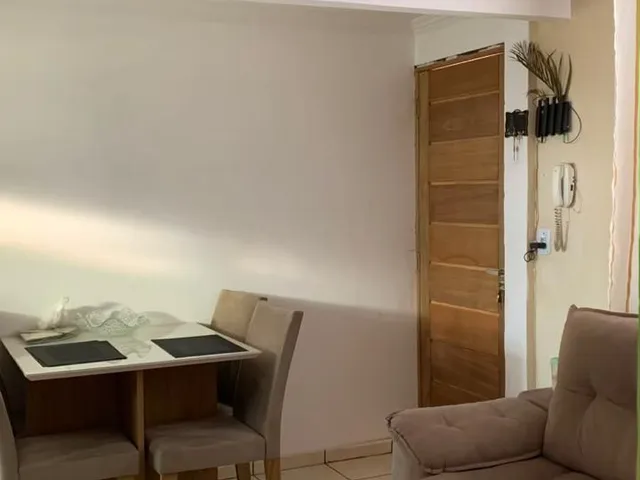 Apartamento 2 quartos e 1 banheiro, à venda, no bairro Conjunto Habitacional Presidente Castelo Branco em Carapicuíba