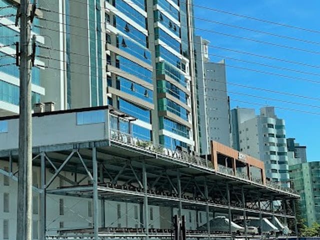 Apartamento com 346m² 3 quartos e 4 banheiros, à venda, no bairro Vila Real em Balneário Camboriú