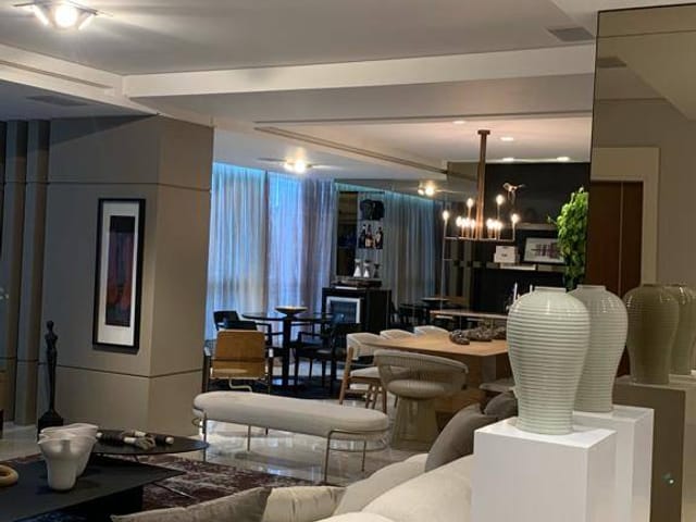 Apartamento com 346m² 3 quartos e 4 banheiros, à venda, no bairro Vila Real em Balneário Camboriú